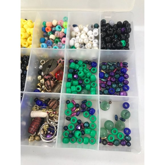 Beads And Findings For Jewelry & Other Crafts Multiple Color Box Of Loose Craft - Picture 5 of 12